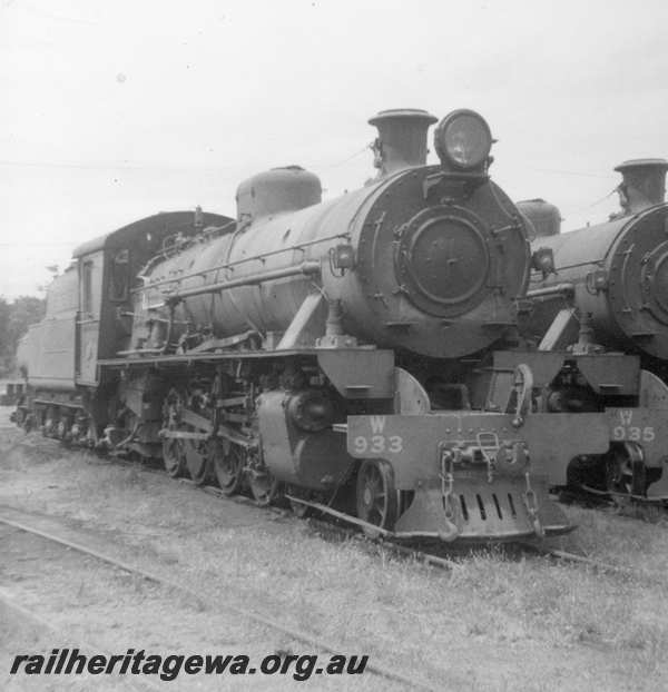 P21783
W class 933 and W class 935 at Collie locomotive depot. BN line.
