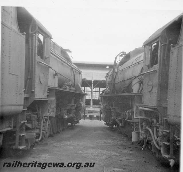 P21798
Bunbury Roundhouse V class 1222 and V class 1211. SWR line.
