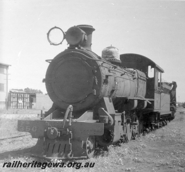 P21805
Fs class 356  being cut up Midland. ER line
