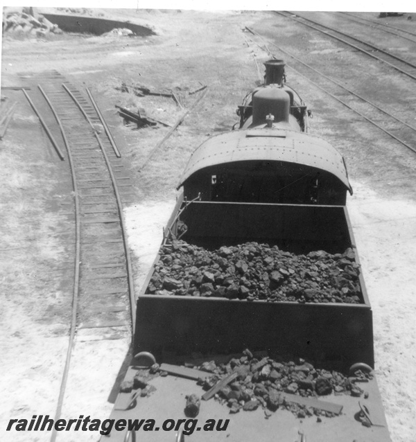 P21843
PMR class 732, tracks, East Perth loco depot, ER line, view from elevated position looking down into tender and cab
