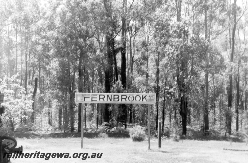 P22000
Nameboard, Fernbrook, BN line, a stand alone sign 
