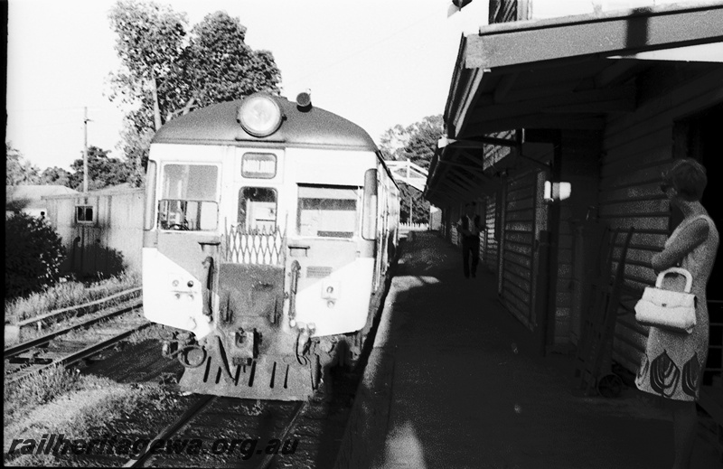 P22061
ADG  railcar at Chidlow - last Chidlow railcar ER line.
