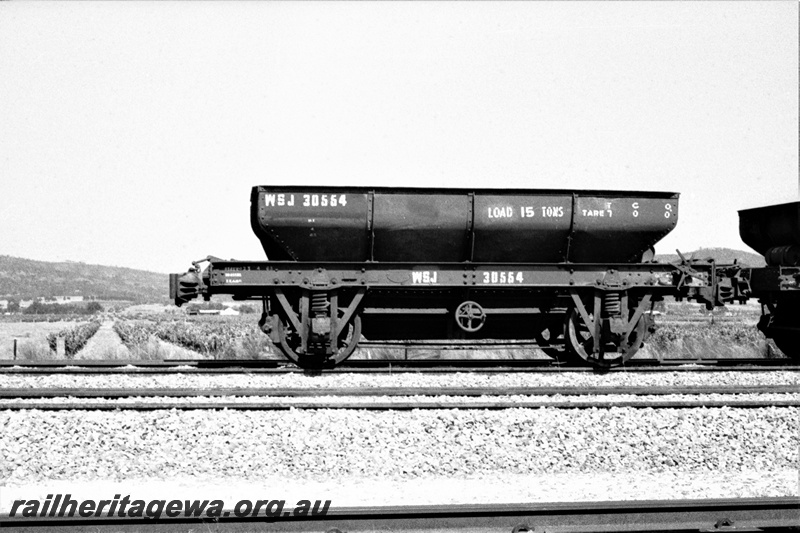 P22125
WSJ class ballast wagon Millendon. ER line. 
