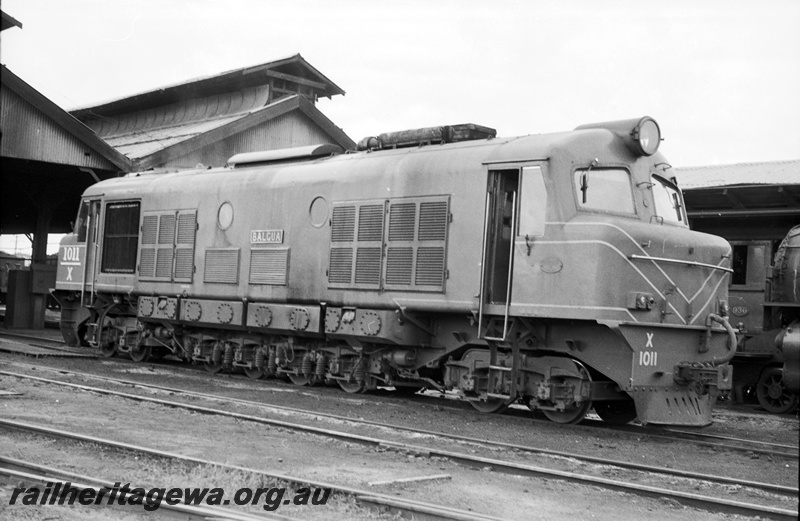P22129
X class 1011 at Northam loco depot. ER line.
