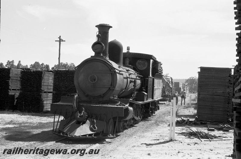 P22146
Millars No 71 at Yarloop. SWR line. 
