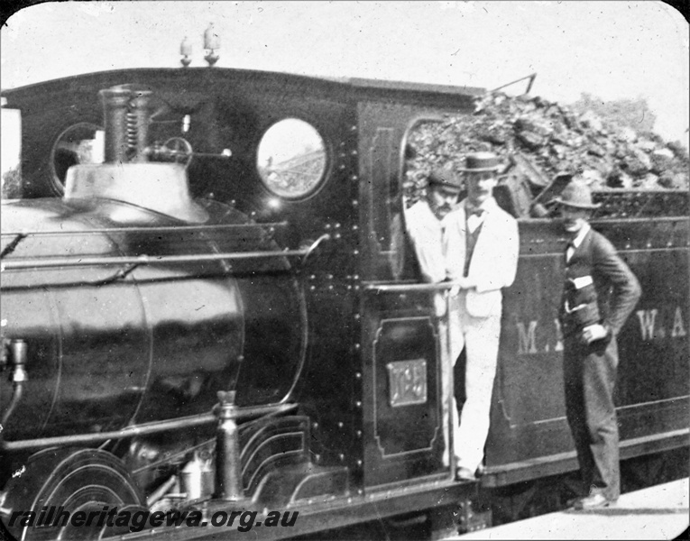 P22165
MRWA B class 5 (part only), showing two men in cab and one on station platform, Midland Junction, MR line, c1900 
