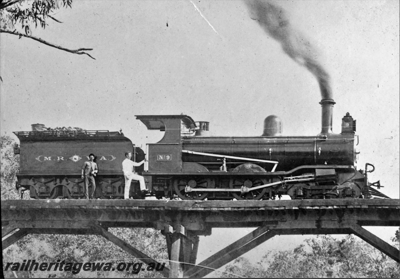 P22167
MRWA B class 9, on wooden trestle bridge, crew, Upper Swan, MR line ,side view,  c1900
