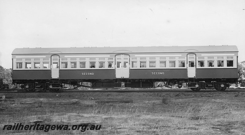P22237
AY class 452, second class suburban saloon, side view only
