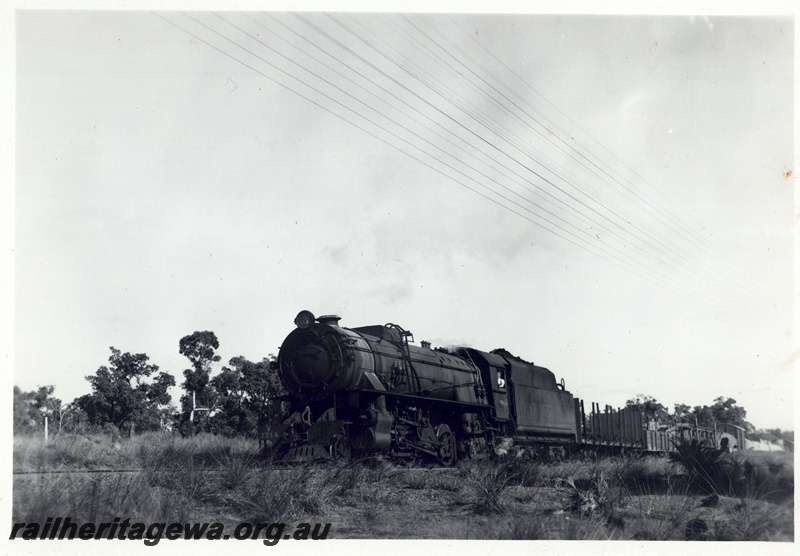 P22522
V Class 1214 on goods train, unknown location
