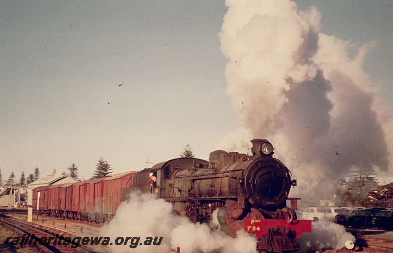 P22530
PMR Class 734, down goods, Cottesloe
