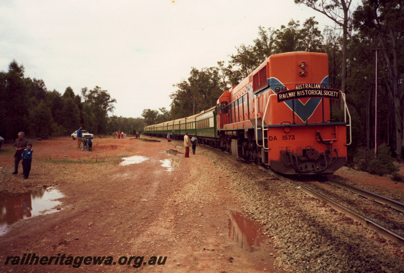 P22541
DA Class 1573, ARHS tour train, Jarrahdale, original site of No. 1 Mine loadout 
