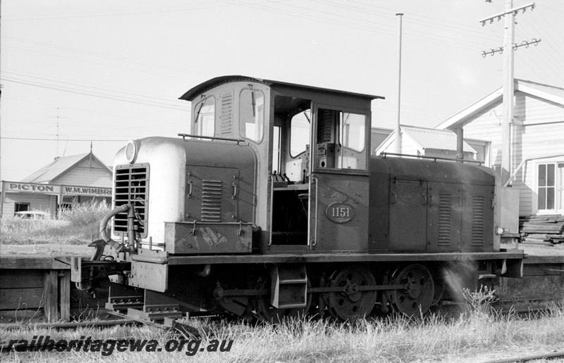 P22644
Z class 1151 at Picton Junction. PPline.
