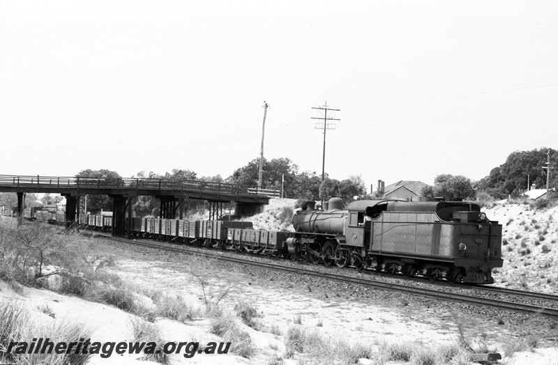 P22665
U class 655 at Success Hill returning from Midland to Cresco Super works Bassendean. ER line.
