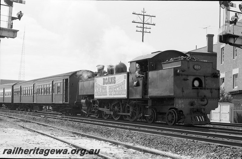 P22704
DD class 595 