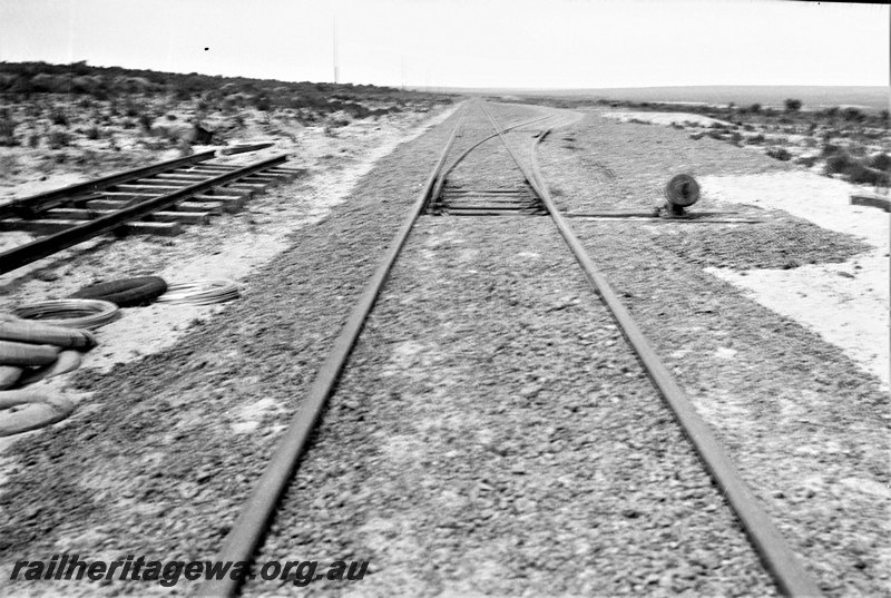 P23000
Eradu bridge crossing Greenough River construction, Eradu. NR line.
