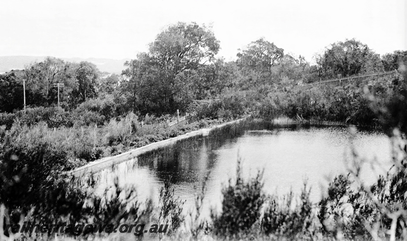 P23500
2 of 2 views of the dam, known as the 