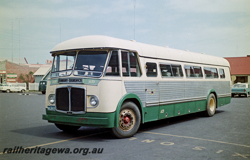 P24206
Railway Road Service  bus A25 WAG8925 on Bunbury to Brunswick route, Bunbury, SWR line, front and side view
