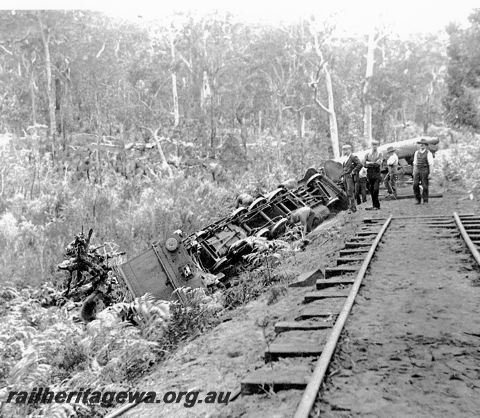 P24210
Millars loco 