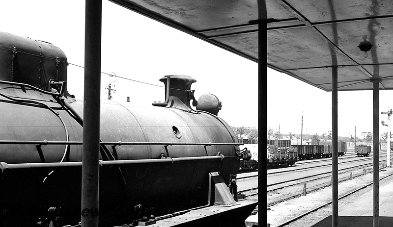 P24269
W class 956, wagons in yard, platform, canopy, signal, Brunswick Junction, SWR line, end and side view
