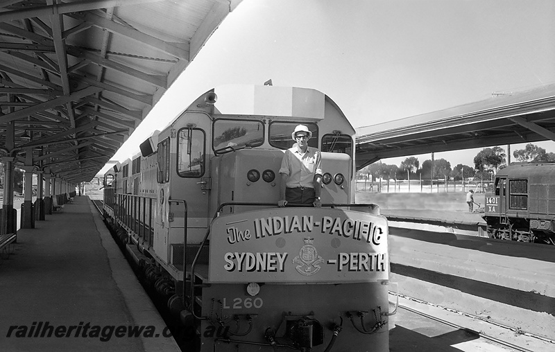 P24277
L class 260, with 