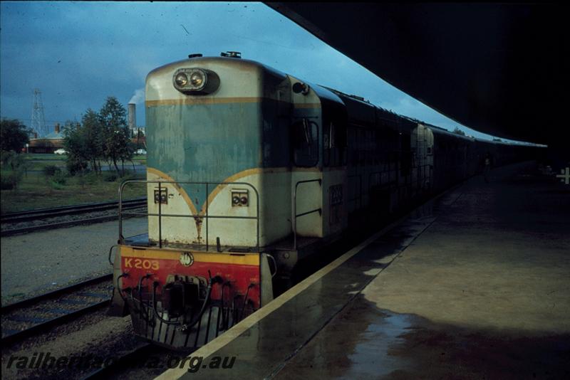 T00089
K class 203, East Perth Terminal, heading 