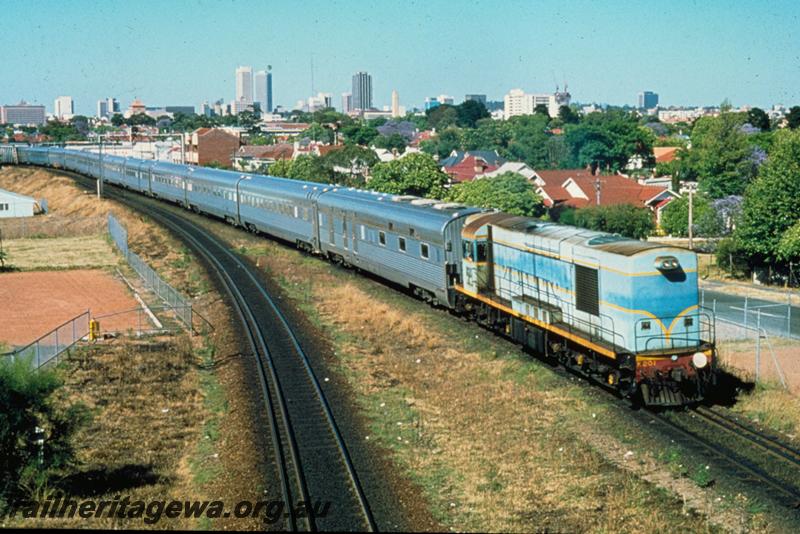 T00091
K class 201, Mount Lawley, hauling 