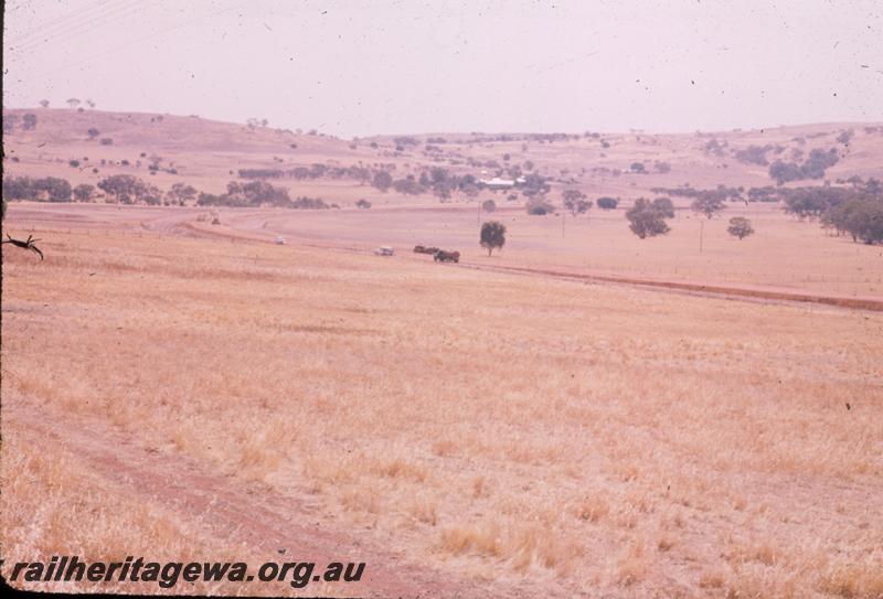 T00241
Earthworks, end of Leighton's contract, Standard Gauge Avon Valley Line
