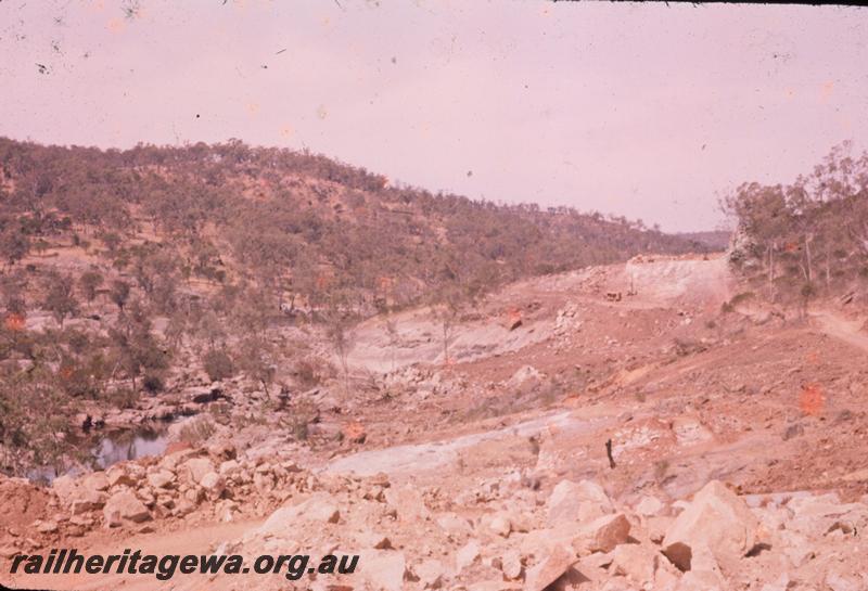 T00313
Standard Gauge construction, Avon Valley line, looking East at 41m 51ch.
