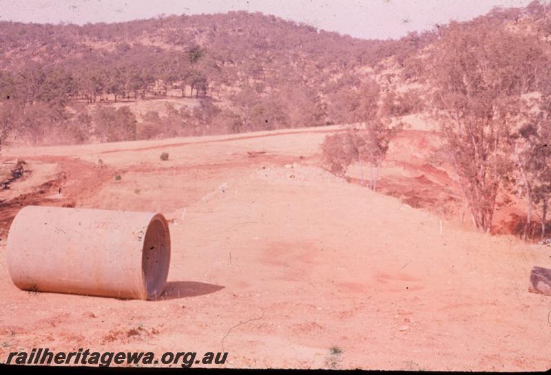 T00326
Standard Gauge construction, Avon Valley line, west abutment, 35m 5ch 
