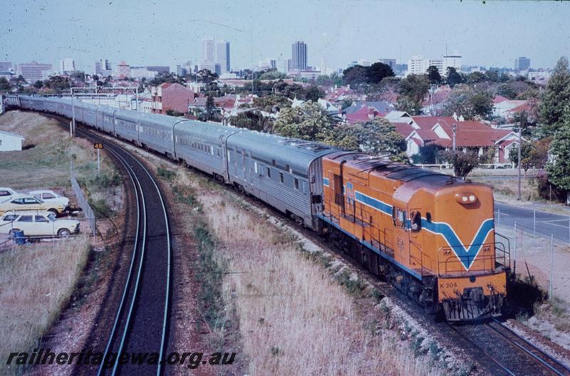 T00360
K class 204, Mount Lawley, Standard Gauge line, hauling 