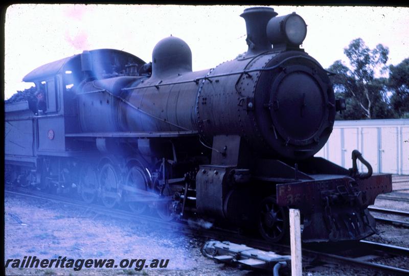 T00411
FS class 365, Narrogin loco depot, GSR line, side and front view.
