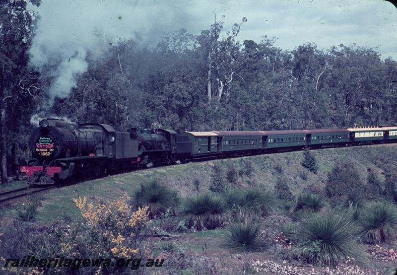 T00451
ARHS Vic Div visit, S class 544 