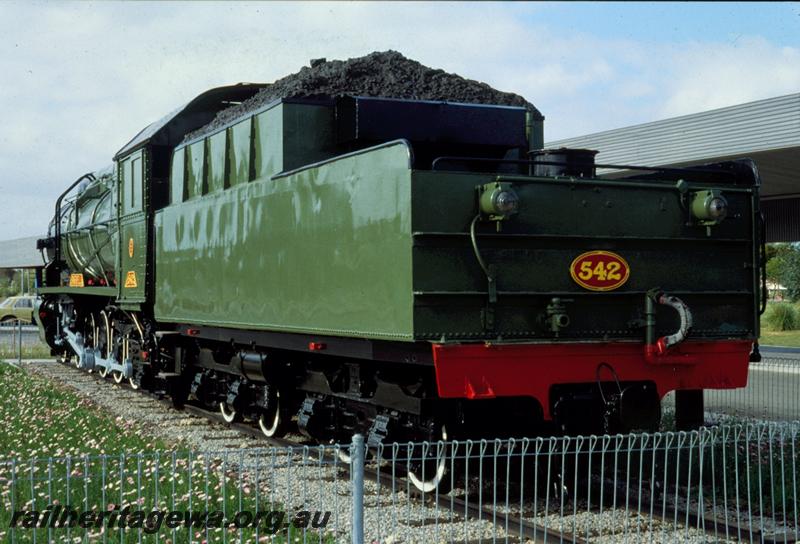 T00471
S class 542 