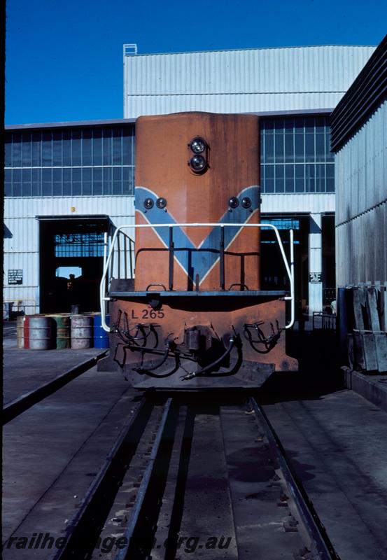 T00524
L class 265, front view, Forrestfield Yard
