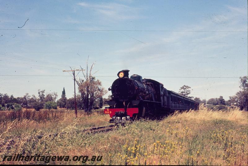 T00569
W class 943, hauling 