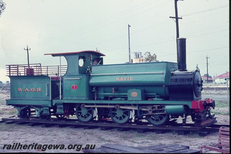 T00589
Rail Transport Museum, C class 1, side view
