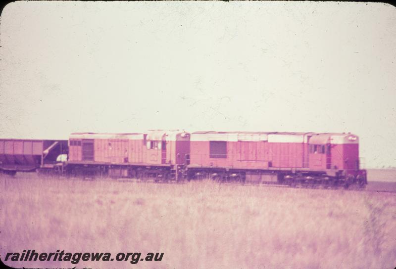 T00676
Goldsworthy Mining locos, ore wagons, Pilbara, Iron ore train
