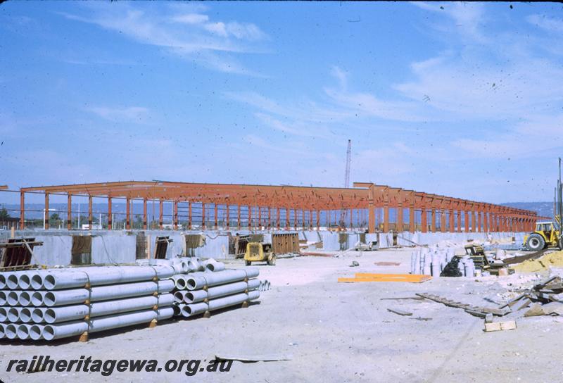 T00689
Outwards Shed, Kewdale freight Terminal, under construction
