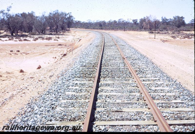 T00702
Track work, narrow gauge, Widgiemooltha - Esperance line
