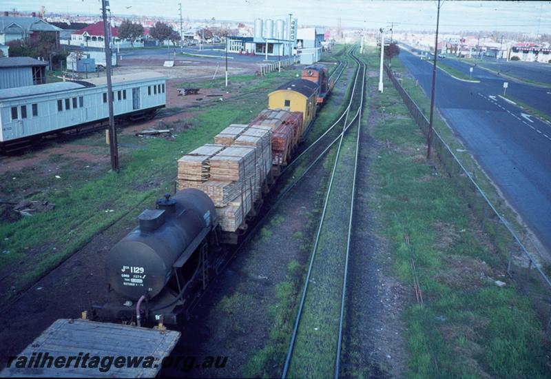 T00709
VW carriage, goods train Bunbury, shunting
