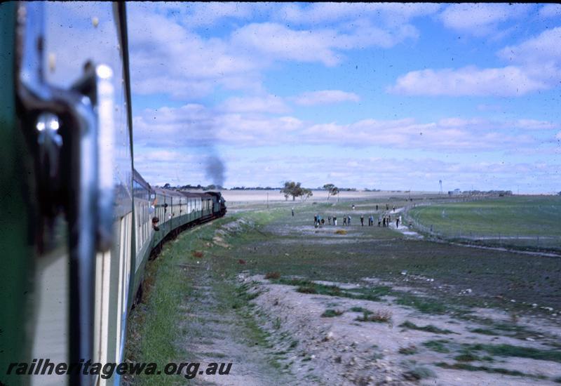 T00713
Amery, GM line, ARHS tour train, photo stop
