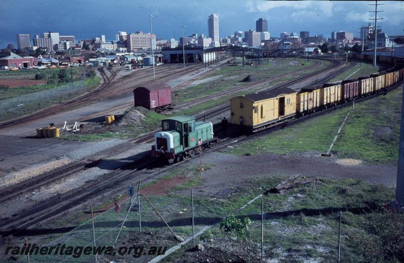 T00719
Z class loco, railcar depot, East Perth
