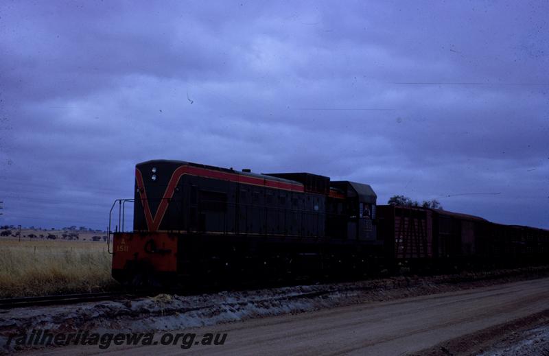 T00795
A class 1511, Waeel, EGR line, on goods train
