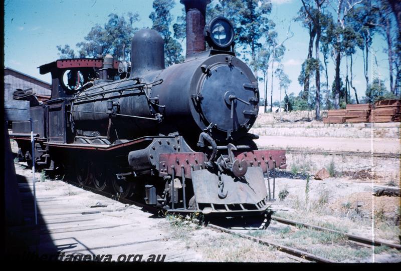 T00827
Bunnings loco No.11, Manjimup
