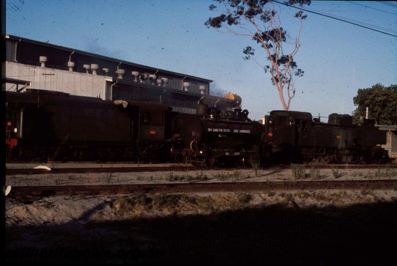 T00857
UT class 664, MS class 2090 sand wagon, U class 665.
