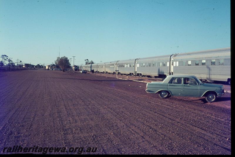 T00865
Holden car, 