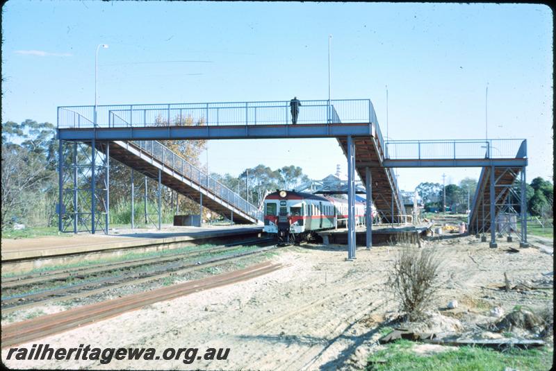 T00888
Footbridge, East Guildford, as new
