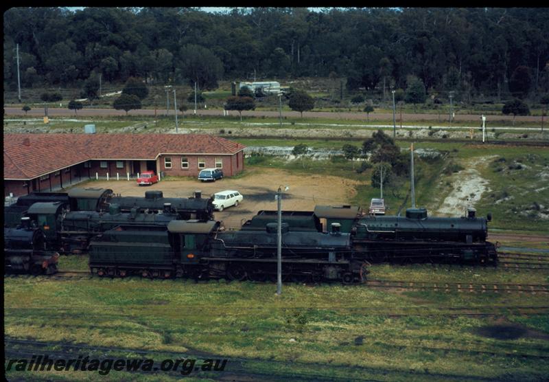 T00909
W class 954, PM class 702, Collie, stowed
