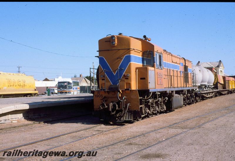 T00982
R class 1905, Geraldton, goods train
