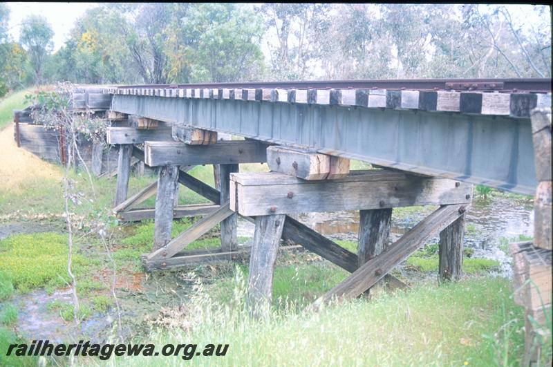 T01033
Trestle girder bridge, West Arthur, BN line, disused
